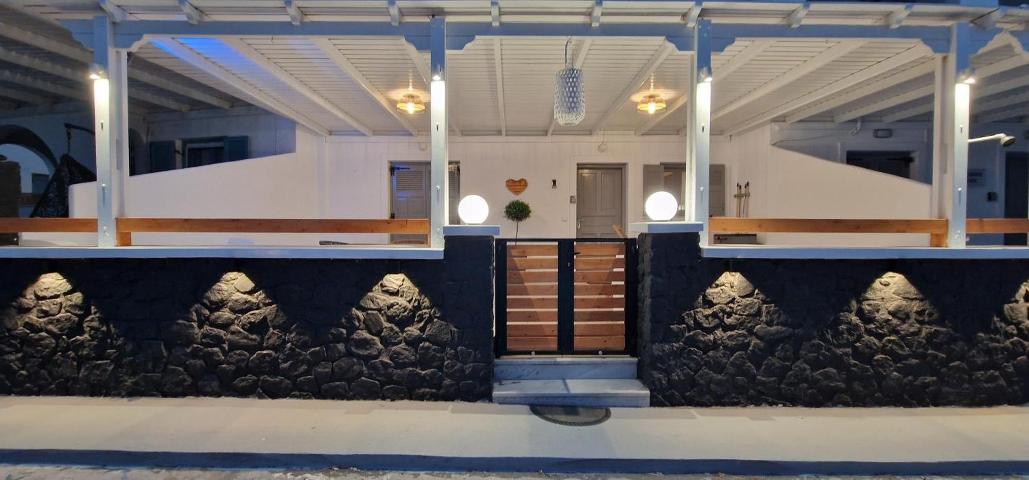 Апартаменты Gabriel House Монолитос Экстерьер фото